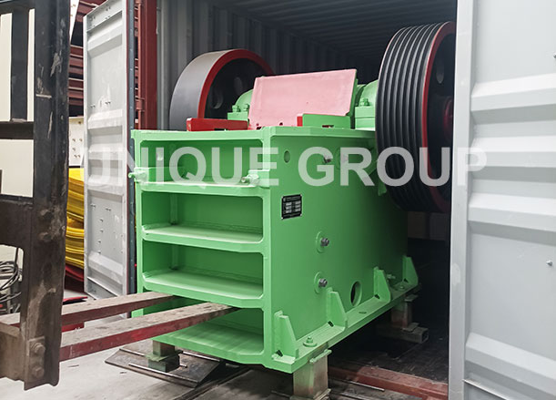 a whole set of 80tph stone crusher plant was loaded and will be shipped to Indonesia